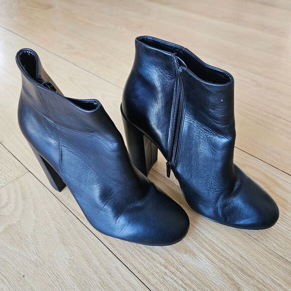 Aldo Black Leather Chunky High heel Ankle boots, Womens 7.5, Party,‎ nightout - Picture 1 of 8